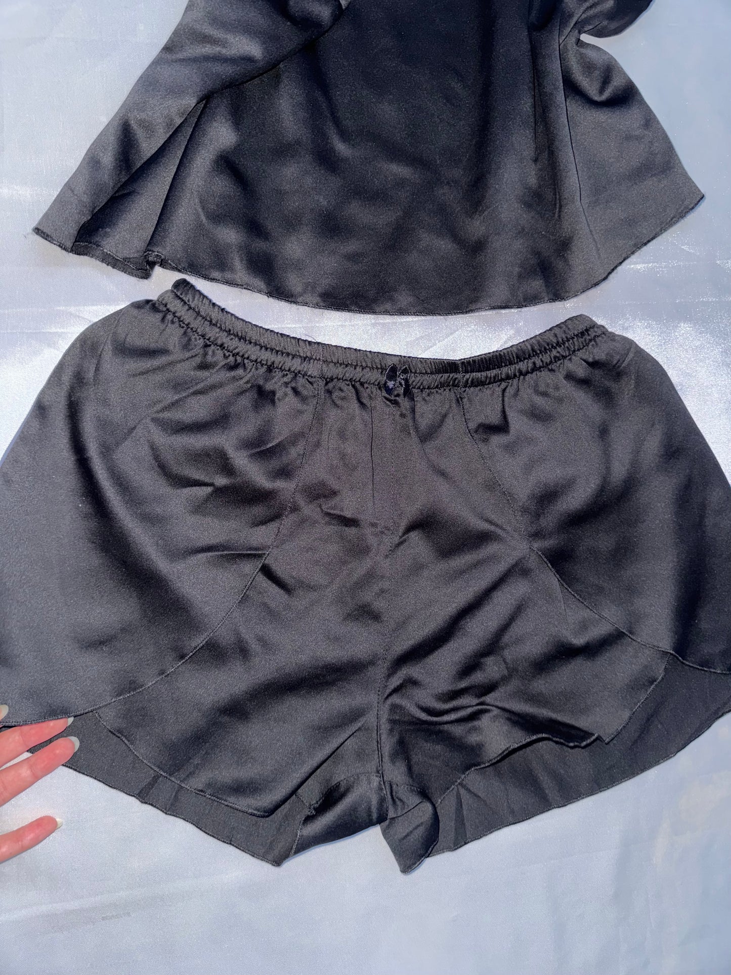 Pyjama bustier-short en satin