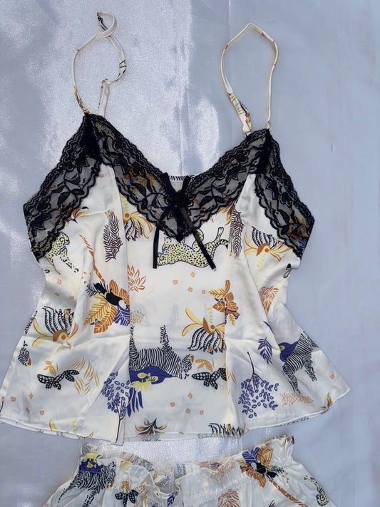 Pyjama bustier short en satin