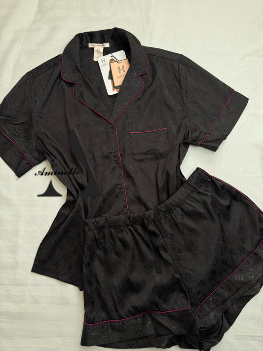 Pyjama short boutonné en satin "H"