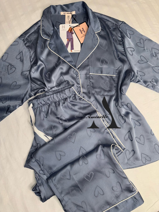 Pyjama manche longue boutonné en satin "H"